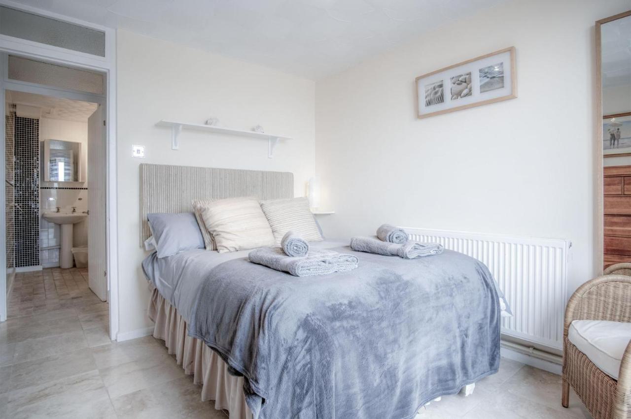 Captains Walk - 4 Bedroom Apartment - Saundersfoot Exterior photo